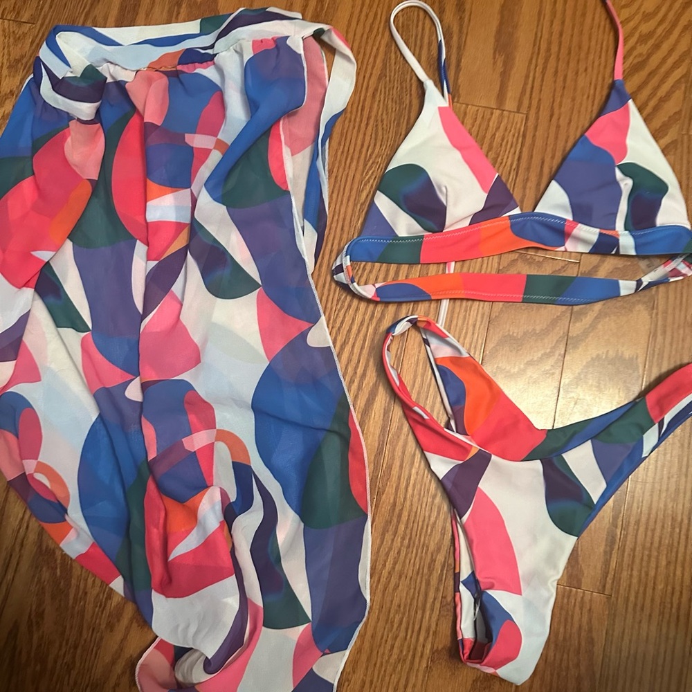 Colorful Abstract Bikini Set with Cover-Up